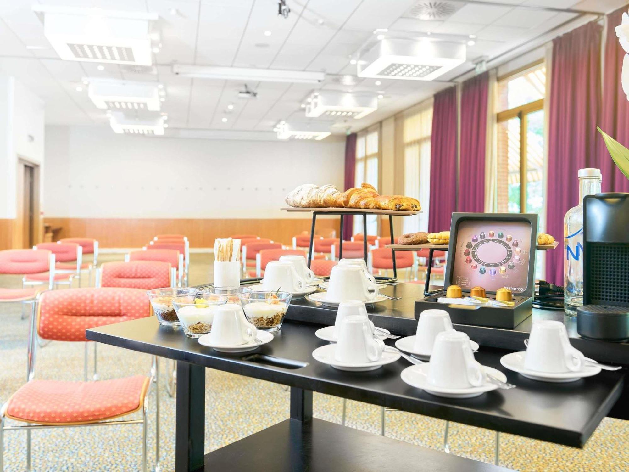Novotel Torino Corso Giulio Cesare Zewnętrze zdjęcie