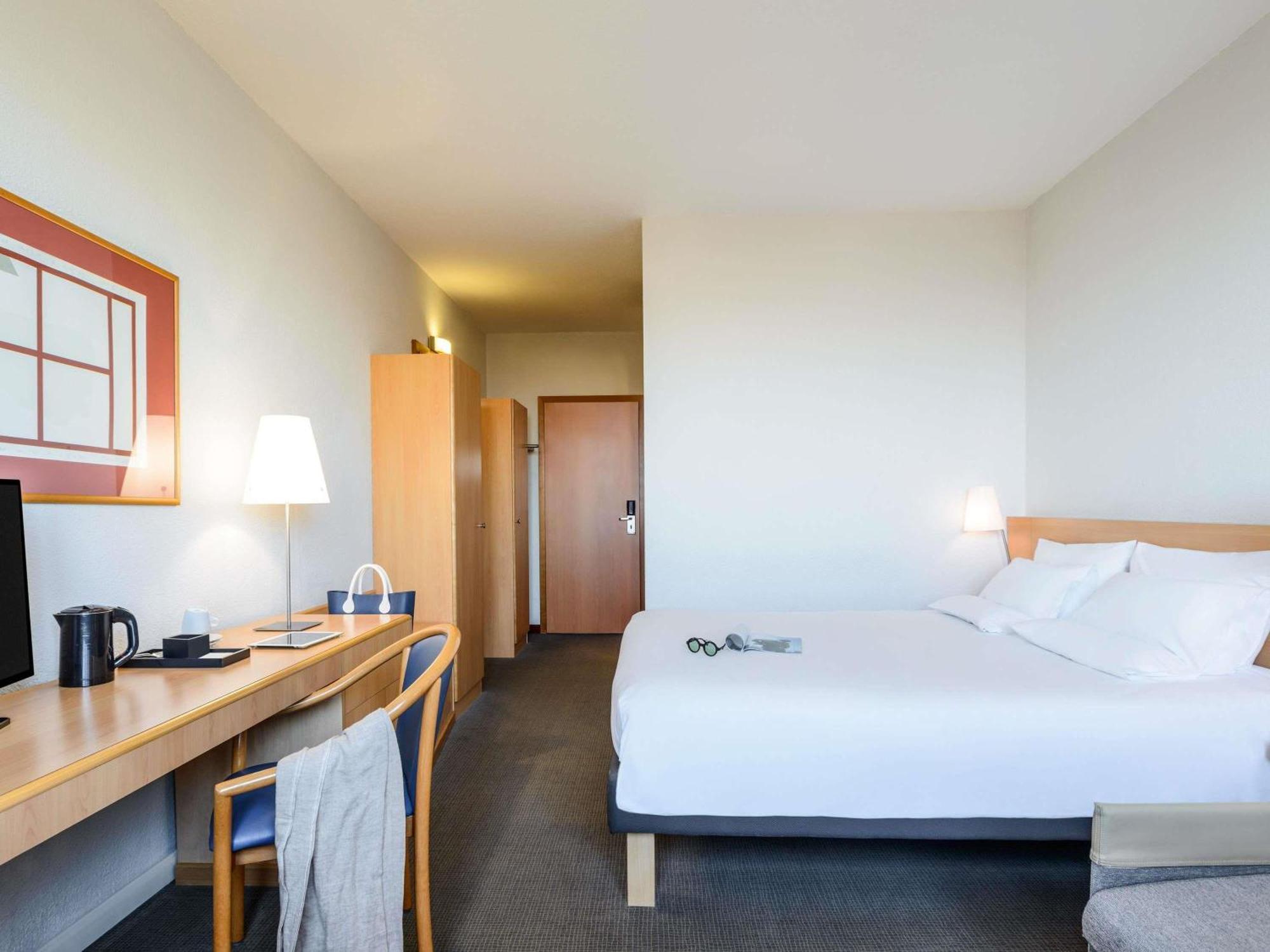Novotel Torino Corso Giulio Cesare Zewnętrze zdjęcie