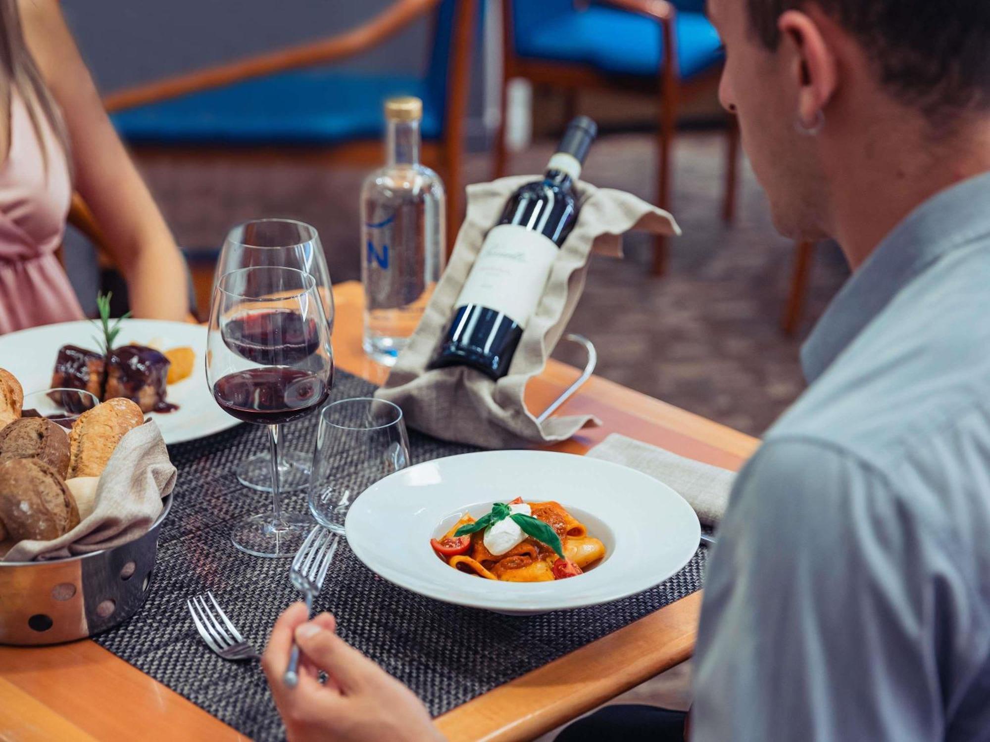 Novotel Torino Corso Giulio Cesare Zewnętrze zdjęcie